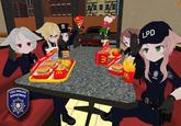 日日 CO LPD M McDonalds LOLI POLICE DEPARTMENT MMcDonald's