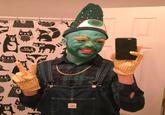 A tribute to Pickle Surprise. Tom Rubnitz, the director of the cult hit vide short, would have been delighted. If you've never seen the original, here is is! 3 & alles 300 20 0964 09 0 0000 00 SOBALE