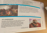 LES FAITS ont surpris les troupes françaises de Montcalm près de Québec. anniques, dirigées par le général James Wolfe, En moins de 30 minutes, les Français ont été vaincus, ce qui a conduit à la capture de la ville. Wolfe et Montcalm a marqué un tournant décisif dans la guerre de Sept Ans. ont tous deux été tués durant la bataille. Cet événement dm s'est déroulée le 13 septembre 1759. COUP D'OEIL SUR... JAMES WOLFE En tant que général britannique, James Wolfe a dirigé les forces britanniques lors de la bataille des Plaines d'Abraham. Sa stratégie audacieuse et son leadership ont permis de vaincre les Français, mais il a été mortellement blessé pendant le combat. Sa victoire a été cruciale pour l'expansion britannique en Amérique du Nord. La mort du général Wolfe, peinture par Benjamin West en 1770. LES CONSÉQUENCES La perte de Québec a eu des répercussions durables. Les Canadiens français ont conservé leur culture, mais ont vécu sous la domination britannique. Cette bataille a jeté les bases des tensions futures entre les anglophones et les francophones, influant profondément sur l'histoire du Canada. Un soldat canadien-français en uniforme, peinturé par F.H Wellington en 1773. Reproduction interdite Ⓒ TC Média Livres Inc. Les faits 219