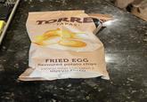 TORRE TAPAS. FRIED EGG flavoured potato chips patatas fritas con sabor a HUEVO FRITO Net 4.41 Oz. (125g)