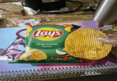 C CHIPS Lay's Chile Limón Flavour