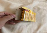 4 Pack! BURT'S BEES BEESWAX LIP BALM with VITAMIN E & PEPPERMINT BURT'S BEES BEESWAX LIP BALM with VITAMINE & PEPPERMINT BURT'S BEES BEESWAX LIP BALM with VITAMIN & PERMINT BURT'S BEES BEESWAX LIP BALM wid 177AM 4.25 g each Total Net W