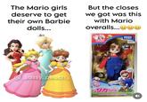 The Mario girls deserve to get their own Barbie dolls... But the closes we got was this with Mario overalls...☺☺☺ Licca @_sassy_peach_ D-33 TAKARA TOMY 年画 3才以上 SUPER リカちゃん MARIO スーパーマリオ スーパーマリオだいすきりカちゃん