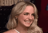 X user @fndprescott posted a GIF version of Mckenna Grace's reaction to Josh Hutcherson finding out about her "Team Peeta" edits, gathering over 5 million views and 38,000 likes in four days.