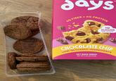 days 4G FIBER 2.4G PROTEIN TM 1G SUGAR PER COOKIE LOW-GLYCEMIC INGREDIENTS SOFT-BAKED COOKIES NET WT 3.88 OZ (110G)