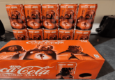 Cola.TAP WARS STAR STAR Coca-Cola Cola. TPE WARE STAR WARS Coca-Cola ORIGINAL TASTE ca-Cola ORIGINAL TASTE Coca-Cola Coca-Cola.WARE Coca-Cola STAP WARE ORIGINAL TASTE STAR 10 x0,33L Andestens haltbar bis Ende 594 139 kal 7% 180 kJ 42