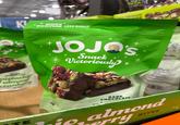 ly KV * MORE *PROTEIN LESS SUGAR CHOCOLATE 's DARK CHOCOLATE pistachi almon cranbery JOJO'S Snack Victoriously HOY BAR 189 19 ks like TE DARK CHOCOLATE almond rry BITES