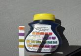 ther ware HACH CO, PO BOX 389, LOVELAND, CO 80539 1-888-AQUACHEK KEEP CAP ON TIGHT. STORE AT ROOM TEMPERATURE. DIP STRIP&REMOVE; WAIT 15 SECONDS; COMPARE PH (END PAD) 6.2 6.8 7.2 7.8 8.4 -LOW ppm FREE CHLORINE 0 0.5 OK HIGH 1 3 5 10 LOW POOL OK SPA OK→ HIGH ppm TOTAL ALKALINITY 0 40 80 120 180 240 HIGH- 150 300 ppm STABILIZER (PAD NEAREST HANDLE) -LOW- 0 30-50 100 IDEAL LOW -OK -HIGH- FOR BEST RESULTS ON STABILIZER TEST, pH SHOULD BE BETWEEN 7.0-8.4 AND ALKALINITY AT OR BELOW 240 PPM. 1242BLBB 6/20 US. Patents: 6,030,842; 6,432,717