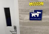 VACANT CAUTION FLOOR MAY BE WET. Maximo 52774 E PET RELIEF