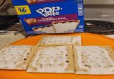 VALUE PACK 16 TOASTER PASTRIES Naturally&Artificially Flavored/Con sabo pop. tarts FROSTED CINNAMON ROLL Naturally&Artificially Flavored/Con sabor natural y artificial VISIT US AT POPTARTS.COM 380 CALORIES 3.5 SAT FAT 18% OV 350m SODIUM 19% OV 28 TOTAL SUGARS PER 2 PASTRIES 16 TOASTER PASTRIES PASTELILLOS PARA TOSTAR PROUDLY IN THE BAKED USA NET WT/PESO NETO 27 02 (1 LB 11 02) (768g)