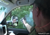 MakeAGIF.com