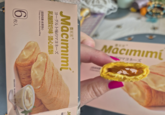 Macimimi X-EA 姜米米 ® Macımımi ヨ一岁儿卜味の▽日一犬 乳酪酸奶味·流心蛋酥 |层层松脆·丝滑流心 Flaky layers, Velvety flowing filling Ⓡ 6 1枚入 图案仅供参考,请以实物为准。 净含量:100g M E- 乳香