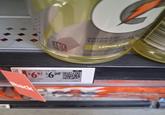 140 CALVES GATORADE THIRST QUEND LEMON LIME NATURALLY PLAYE OTHER NATURAL 20 FL OZ (1.25 PT591 18 GAT LEMON LIME BPK $6.97 $6.98 SAVE 0.014 44/FL OZ Mback FAC 2 CAP 16 0805 FOR INDIVIDUAL SA