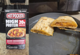 Nestle 1XL SANDWICH HOTPOCKETS HIGH 20% PROTEIN PROTEIN ENLARGED TO SHOW DETAIL SERVING SUGGESTION BACON CHEESEBURGER SMOKED BACON, REDUCED FAT CHEDDAR CHEESE, CREAMY KETCHUP SAUCE IN A SOFT CRUST PERISANDWICH COOK THOROUGHLY 490 11900 KEEP FROZEN 270 3.4 SEE NUTRITION INFORMATION FOR TOTAL FAT SAT FAT AND SODIUM CONTENT NET WT 6% 0Z (191g)