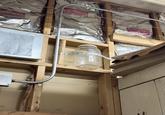 OWENS CORNING BERGLAS s leading insulatio e OWENS/CORNING FIBERGLAS Vorld's leading insanon
