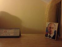Kevin Bishop ‏@bishopk 

The reception of our hotel in #Sochi has no floor. But it does have this welcoming picture. pic.twitter.com/8isdoBuytl