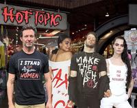 WOFIOPIC I STAND Aighan WOMEN MAKE THE RICH Dt PEG THE PATRIARCHY アダぐ