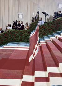 met gala stairs arrive at the met gala