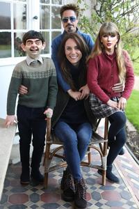 Taylor Swift, RDJ and Pee wee herman