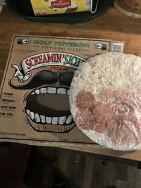 PREMIUM PEPPERONI MOZZARELLA CHEESE SECRET RECIPE TOMATO SAUCE STONE-FIRED EDIUM CRUST serve hot or iced 100% ww Summerset TEA COMPANY HOLY PEPPERONI PEPPERONI PIZZA SCREAMIN'SIC PIZZA CO. T. 22.30 oz (1lb 6.3oz) 632g