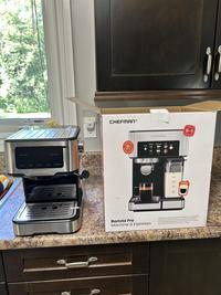 SURCHAUFFE DOUBL WAWISHD CHEFMAN ONCTION Π CHEFINI CENTRE A 6en1 BOISSONS CAPPUCCING MAX Barista Pro Machine à Expresso Savourer à la maison des boissons expressos de qualité caté Puissante pompe de 15 bars pour un arome riche et franc Donne des doses simples ou doubles ou toucher d'un bouton Grand réservoir d'eau de 18 tre facile à remplir