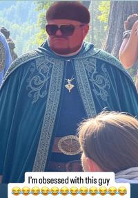 A meme about the Ibiza final boss. The meme shows him in a big robe.