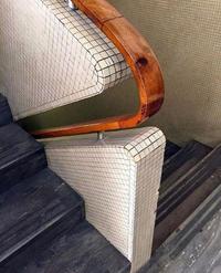 This continuous banister