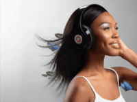 A "GIF":https://knowyourmeme.com/memes/cultures/gif of "Quenlin Blackwell":https://knowyourmeme.com/memes/people/quenlin-blackwell as the Girl With Headphones "meme":https://knowyourmeme.com/memes/memes from her 2025 "Halloween":https://knowyourmeme.com/memes/events/halloween costume.