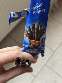 CREAMY MUNCHY NSX:07/07 HSD:07/0 Net weight: 18g OREO CHOCOLATE WAPE OLL WITH CHOCOLATE FLA