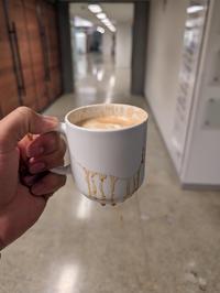 This cup is leaking through a small crack