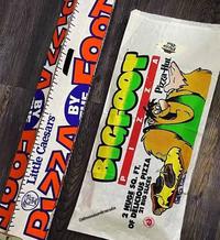 Little Caesars ツ PiszAC Foo @dinosaurdracula BY FOOT BIGFOOT 2 HUGE SQ. FT. OF DELICIOUS PIZZA 21 BIG SLICES Z Z A Pizza Hut Pizza Hut