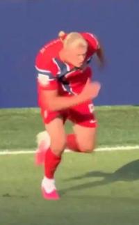 Ain’t no way Haaland hit the Kitae running pose