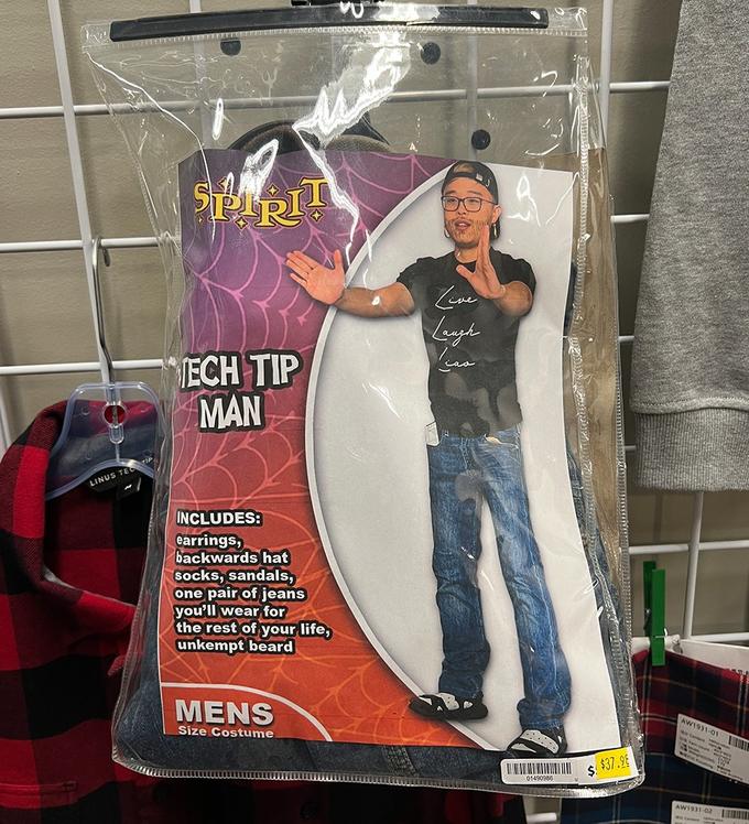 LINUS TE SPIRIT TECH TIP MAN INCLUDES: earrings, backwards hat socks, sandals, one pair of jeans you'll wear for the rest of your life, unkempt beard MENS Size Costume Live Laugh سمم VESTELLES 01490986 AMPANY $ $37.98 AW1931-01 AW1931-02 11