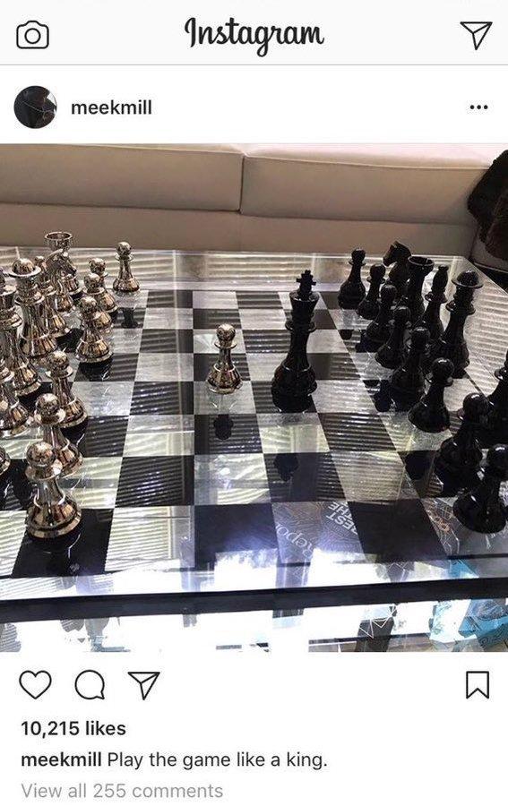 meekmill Instagram Today ♡ ♡ a 10,215 likes meekmill Play the game like a king. View all 255 comments 8 ... 口
