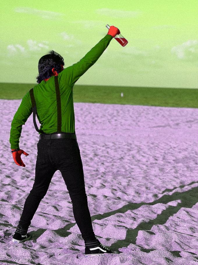 This was an image that was hinting at a new trailer coming out.

I really want to play this game already.
It looks like so much fun.

<blockquote class="twitter-tweet"><p lang="en" dir="ltr">Meet Dynamite Anton. He&#39;s a destruction worker. And a dad. And he&#39;s bringing the all new ANTONBLAST Dynamite Demo.<br><br>🍾As Anton &amp; Annie, steal your booze back from Satan!<br>💥Blast two HUGE levels to pieces!<br>⏰Set the detonator and get out fast!<br><br>PLAY NOW: <a href="https://t.co/uBy0PwzYJl">https://t.co/uBy0PwzYJl</a> <a href="https://t.co/DqDHU0UKyD">pic.twitter.com/DqDHU0UKyD</a></p>&mdash; ANTONBLAST 💥 (@Summitsphere) <a href="https://twitter.com/Summitsphere/status/1666483443167895557?ref_src=twsrc%5Etfw">June 7, 2023</a></blockquote> <script async src="https://platform.twitter.com/widgets.js" charset="utf-8"></script>