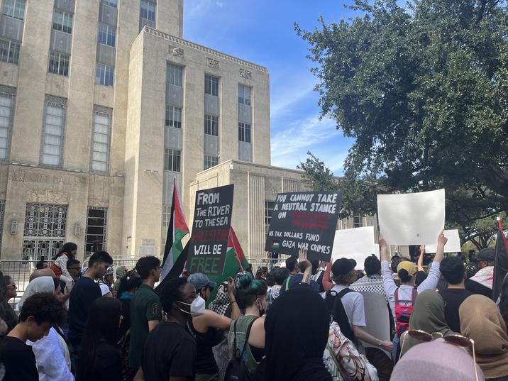 [EJ CED CE atata CENCE CEN DOHO (DO) 8 FROM THE RIVER TO THE SEA PALESTINE WILL BE FREE UNDER A YOU CANNOT TAKE A NEUTRAL STANCE ON WANT US TAX DOLLARS FUND GAZA WAR CRIMES