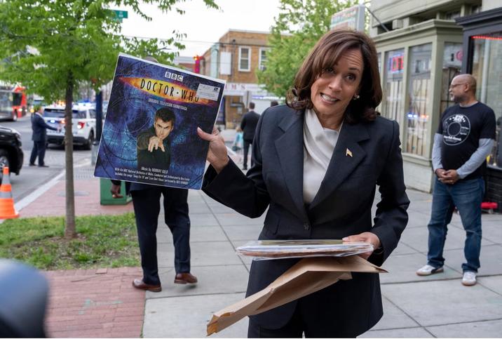 BBC DOCTOR WH ORIGINAL TELEVISION SOUNDTRACK B Music by MURRAY GOLD With the BBC National Dchestra of Wales Conducted and Decheated by Be Includes the sang Song For 1 and Love Den Reaperted by EL SAMS