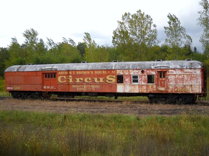 ARTHUR T. BROWN'S DOUBLE M CircuS MIGHTY RAILROAD EXPOSITION