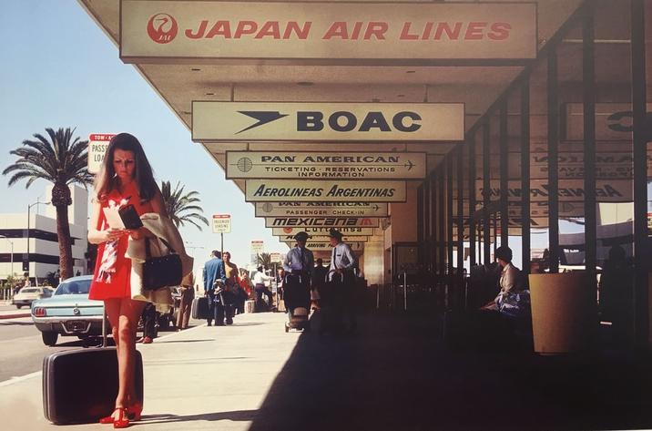 TOW-A PASSE LOA JAPAN AIR LINES PASSENGER LOADING BOAC PAN AMERICAN TICKETINTONATIOVATIONS AEROLINEAS ARGENTINAS PAN AMERICAN PASSENGER CHECK-IN MEXICANA N Luft Insa ARRIVING PA