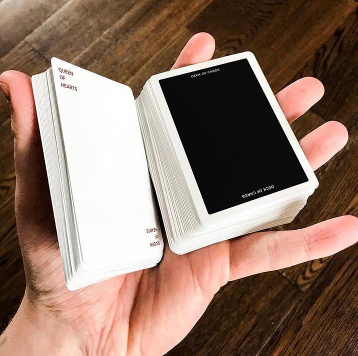 DECK OF CARDS QUEEN OF HEARTS DECK OF CARDS QUEEN OF HEARTS