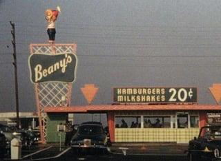 Beany's HAMBURGERS 20¢ MILKSHAKES A