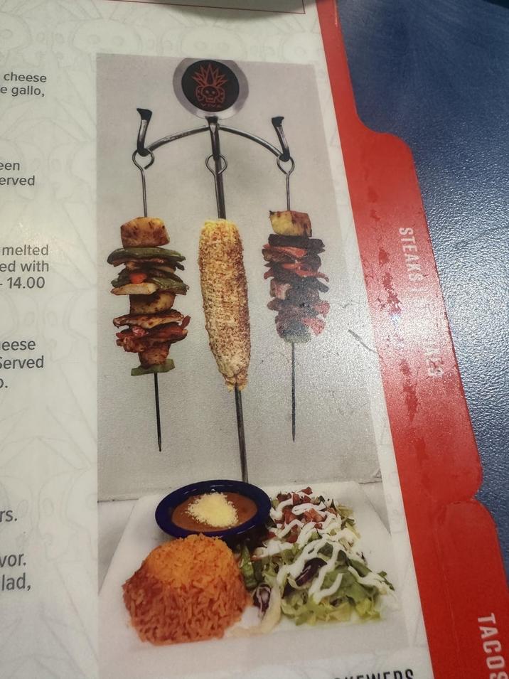 cheese e gallo, een erved melted ed with - 14.00 eese Served 5. rs. vor. lad, STEAKS E TACOS HEWERS