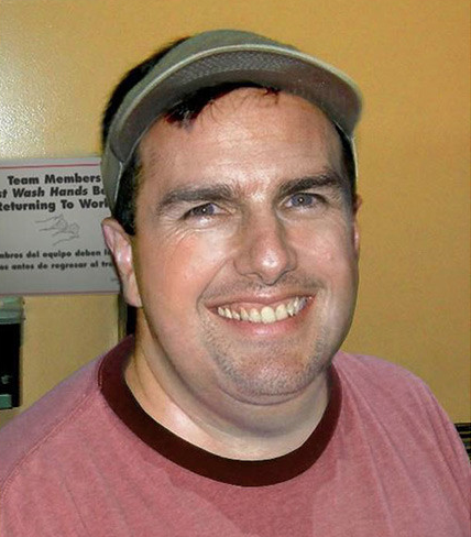 Tom Cruise if he was a normal guy without fame and wealth Team Members st Wash Hands B Returning To Work mbres del equipo deben l santes de regresar al tr