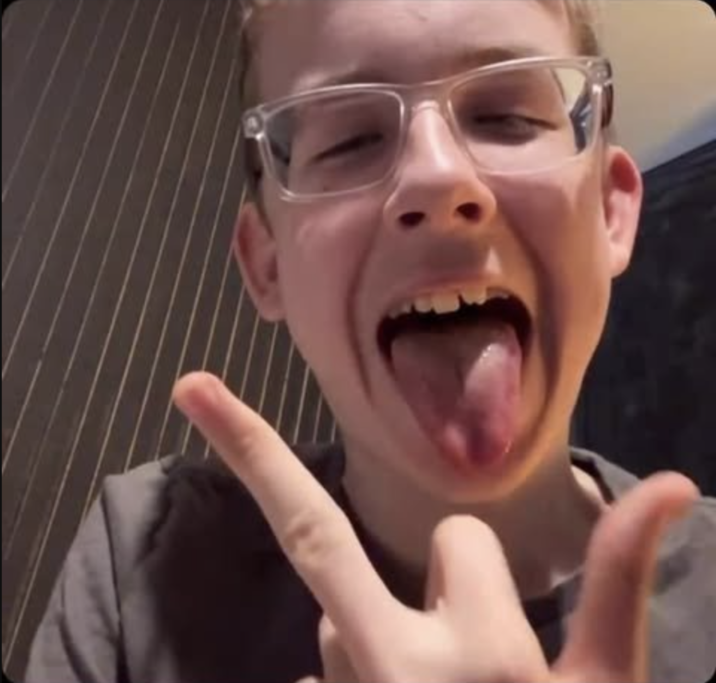 A photograph of "Twitter / X":https://knowyourmeme.com/memes/sites/twitter-x user Crafter (==@Craftiest_==).