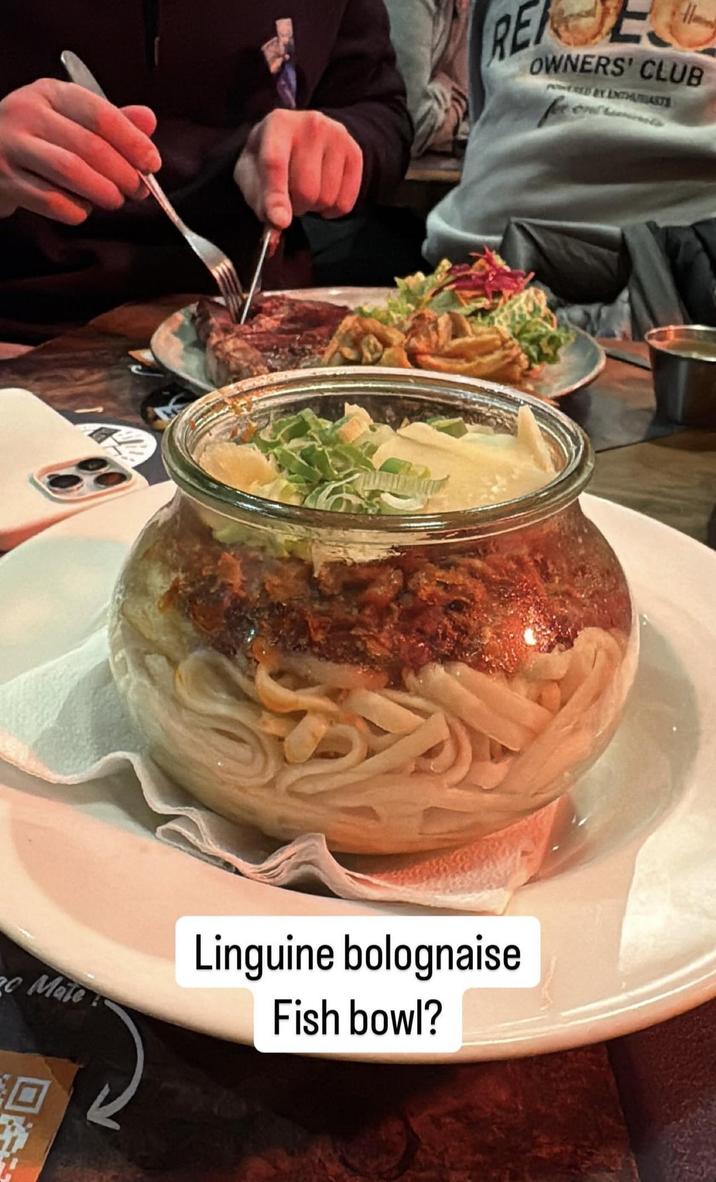 RE OWNERS' CLUB POWERED BY ENTHUSIASTS 20 Mate Linguine bolognaise Fish bowl? 回