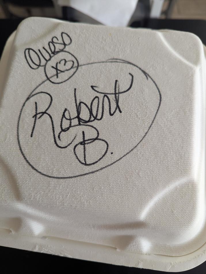 Queso X3 Robert B.