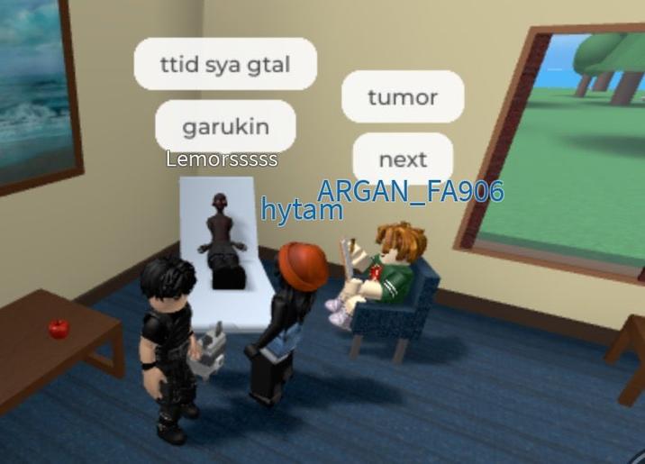 Translation (ID->EN)
Patient: "My d--- is itchy. Pls scratch it."
Doctor: "Tumor. Next."