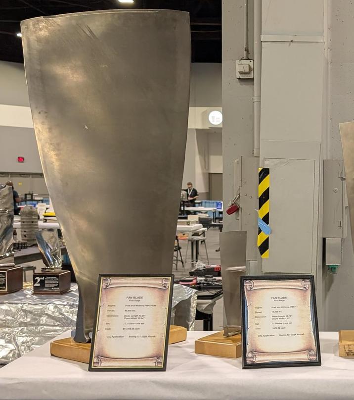 2nd US 1= Engine Thrust FAN BLADE First Stage Pratt and Whitney PW4077/90 90,000 lb Engine Dimension FAN BLADE First Stage Pratt and Whitney JT8D-15 15.000 Blade Length 13.7 Chord Width 3.33 Dimension: Blade Length 40.35 Chord Width 20.24" Set Cost 22 ades onesel $51,465.00 each UAL Application Boeing 777-2228 Aircraft Set Cest 547282 each UAL Application Boeing 727-222A Aircra