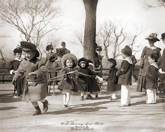 A Memory Lane Photo RoClash