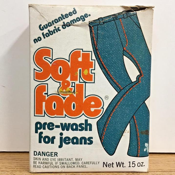 Guaranteed no fabric damage. Soft fade pre-wash for jeans DANGER SKIN AND EYE IRRITANT. MAY READ CAUTIONS ON BACK PANEL. @ BE HARMFUL IF SWALLOWED. CAREFULLY Net Wt. 15 oz.